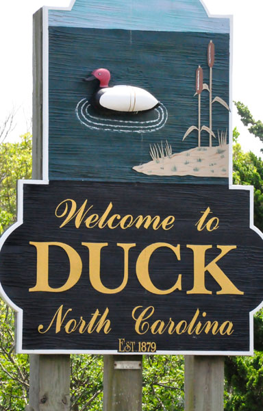 Welcome to Duck, NC sign